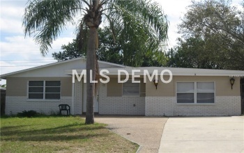 10474 VALENCIA ROAD, SEMINOLE, Florida 33772, 3 Bedrooms Bedrooms, 5 Rooms Rooms,2 BathroomsBathrooms,Residential,For sale,VALENCIA,U7777545