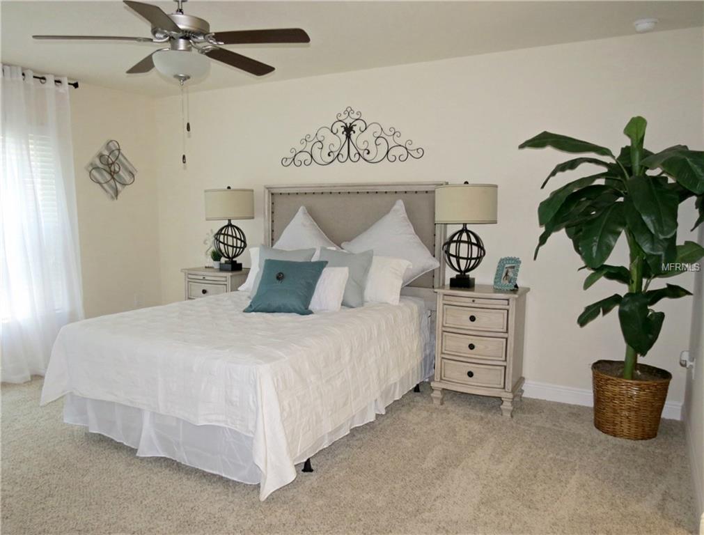 31529 BROADWATER AVENUE, LEESBURG, Florida 34748, 3 Bedrooms Bedrooms, 6 Rooms Rooms,2 BathroomsBathrooms,Residential,For sale,BROADWATER,G4843419