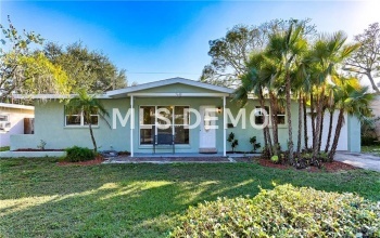 5648 32ND AVENUE N, ST PETERSBURG, Florida 33710, 4 Bedrooms Bedrooms, 4 Rooms Rooms,2 BathroomsBathrooms,Residential,For sale,32ND,U7832927