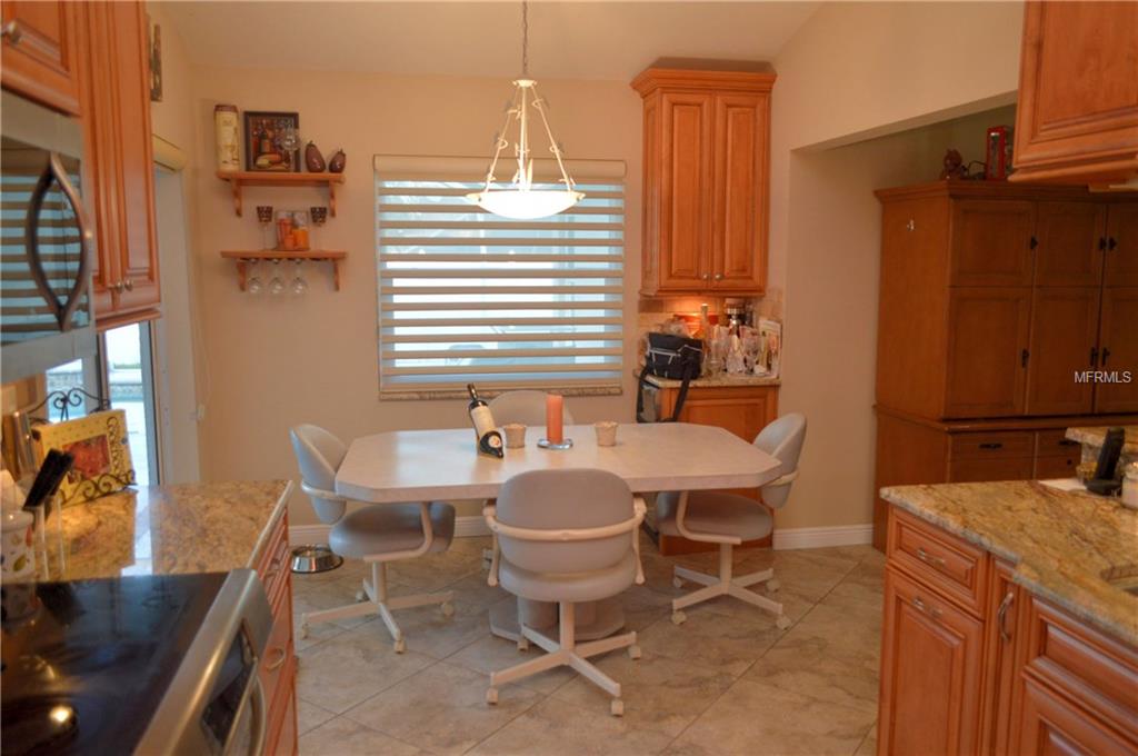 2313 APPALOOSA CIRCLE, SARASOTA, Florida 34240, 3 Bedrooms Bedrooms, 8 Rooms Rooms,2 BathroomsBathrooms,Residential,For sale,APPALOOSA,A4198899