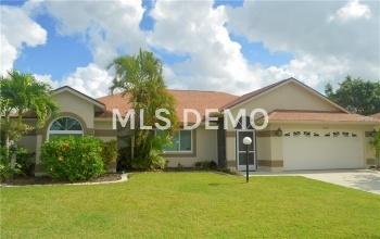 2313 APPALOOSA CIRCLE, SARASOTA, Florida 34240, 3 Bedrooms Bedrooms, 8 Rooms Rooms,2 BathroomsBathrooms,Residential,For sale,APPALOOSA,A4198899