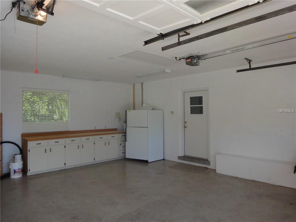 6031 HOLLYWOOD BOULEVARD, SARASOTA, Florida 34231, 3 Bedrooms Bedrooms, 6 Rooms Rooms,3 BathroomsBathrooms,Residential,For sale,HOLLYWOOD,A4200687