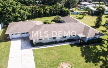 6031 HOLLYWOOD BOULEVARD, SARASOTA, Florida 34231, 3 Bedrooms Bedrooms, 6 Rooms Rooms,3 BathroomsBathrooms,Residential,For sale,HOLLYWOOD,A4200687