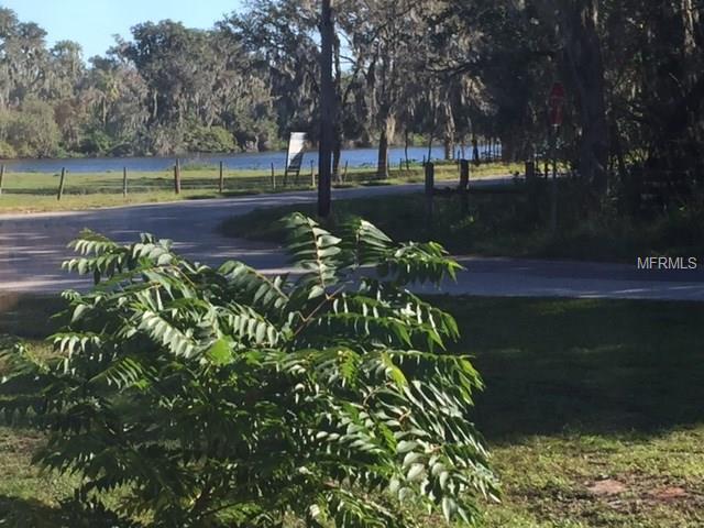 8501 PITT ROAD, PLANT CITY, Florida 33567, 3 Bedrooms Bedrooms, 4 Rooms Rooms,2 BathroomsBathrooms,Residential,For sale,PITT,T2914715