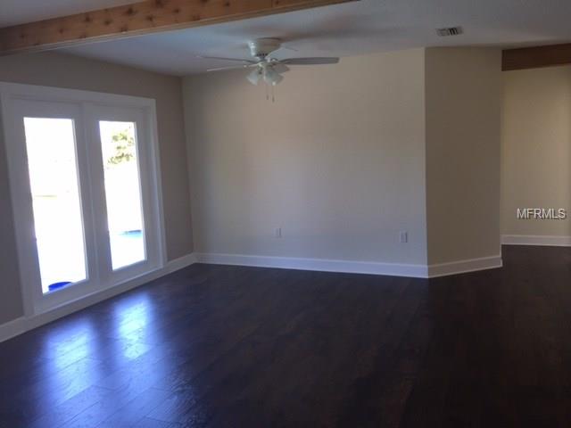 8501 PITT ROAD, PLANT CITY, Florida 33567, 3 Bedrooms Bedrooms, 4 Rooms Rooms,2 BathroomsBathrooms,Residential,For sale,PITT,T2914715