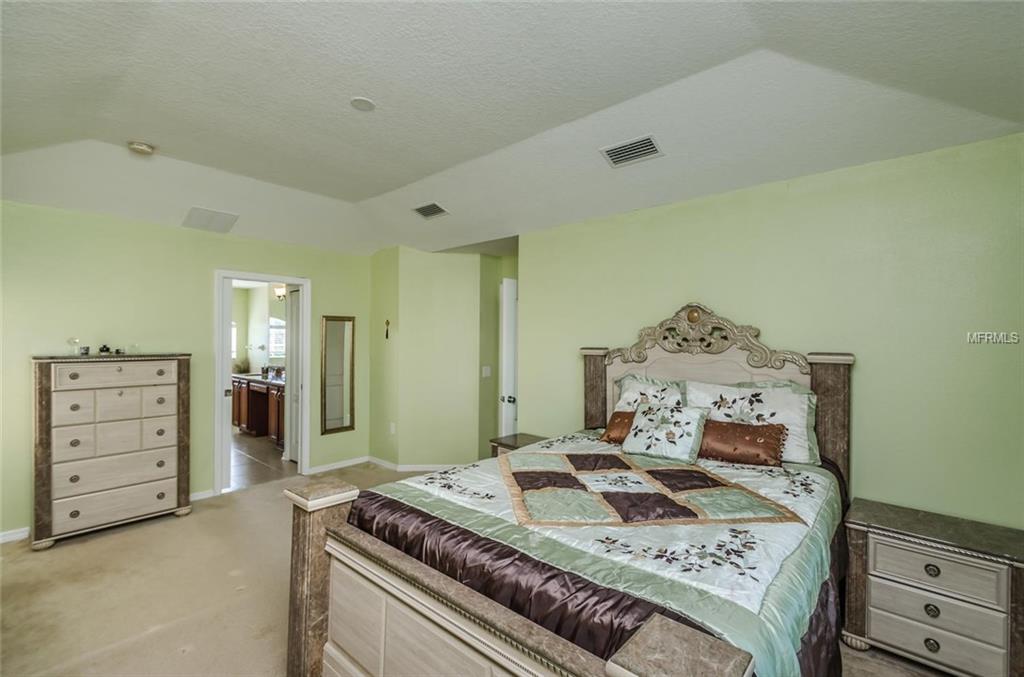 11544 WESTON COURSE LOOP, RIVERVIEW, Florida 33579, 3 Bedrooms Bedrooms, 6 Rooms Rooms,2 BathroomsBathrooms,Residential,For sale,WESTON COURSE,T2916660