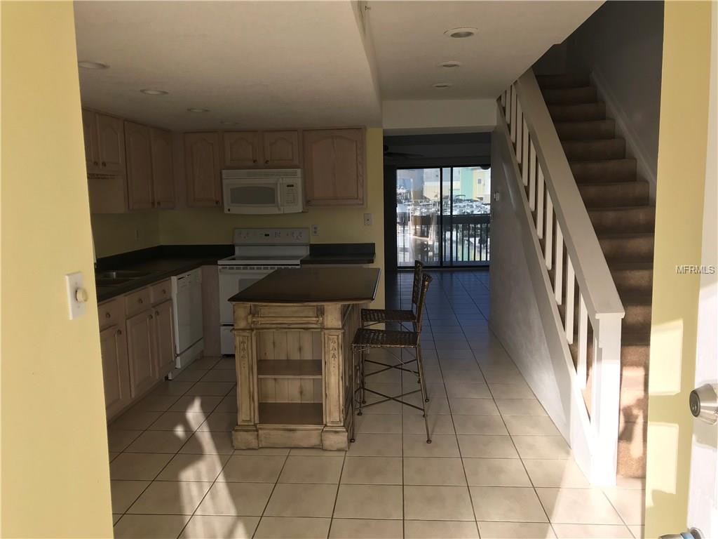 433 PAULA DRIVE S, DUNEDIN, Florida 34698, 2 Bedrooms Bedrooms, 5 Rooms Rooms,2 BathroomsBathrooms,Residential,For sale,PAULA,U7841570