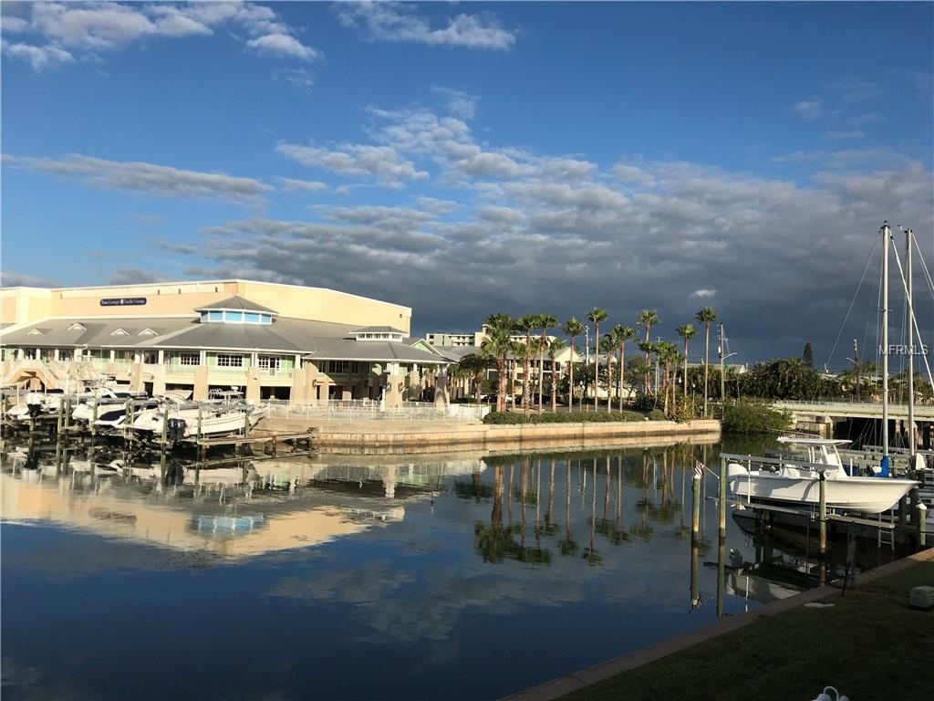 433 PAULA DRIVE S, DUNEDIN, Florida 34698, 2 Bedrooms Bedrooms, 5 Rooms Rooms,2 BathroomsBathrooms,Residential,For sale,PAULA,U7841570