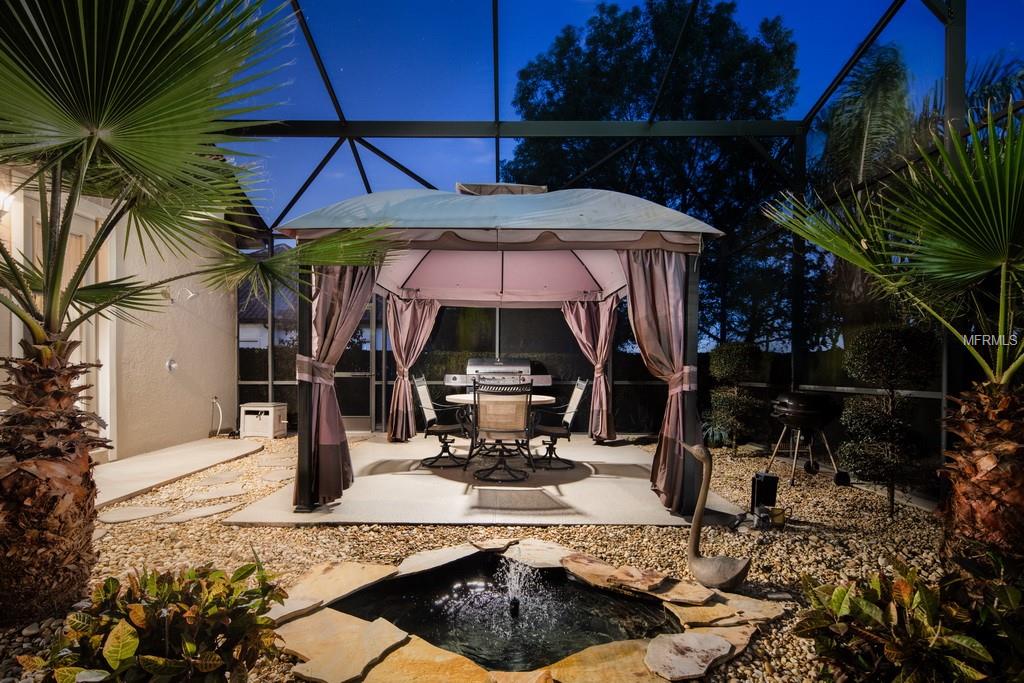 5921 OXFORD MOOR BOULEVARD, WINDERMERE, Florida 34786, 4 Bedrooms Bedrooms, 9 Rooms Rooms,3 BathroomsBathrooms,Residential,For sale,OXFORD MOOR,O5558083