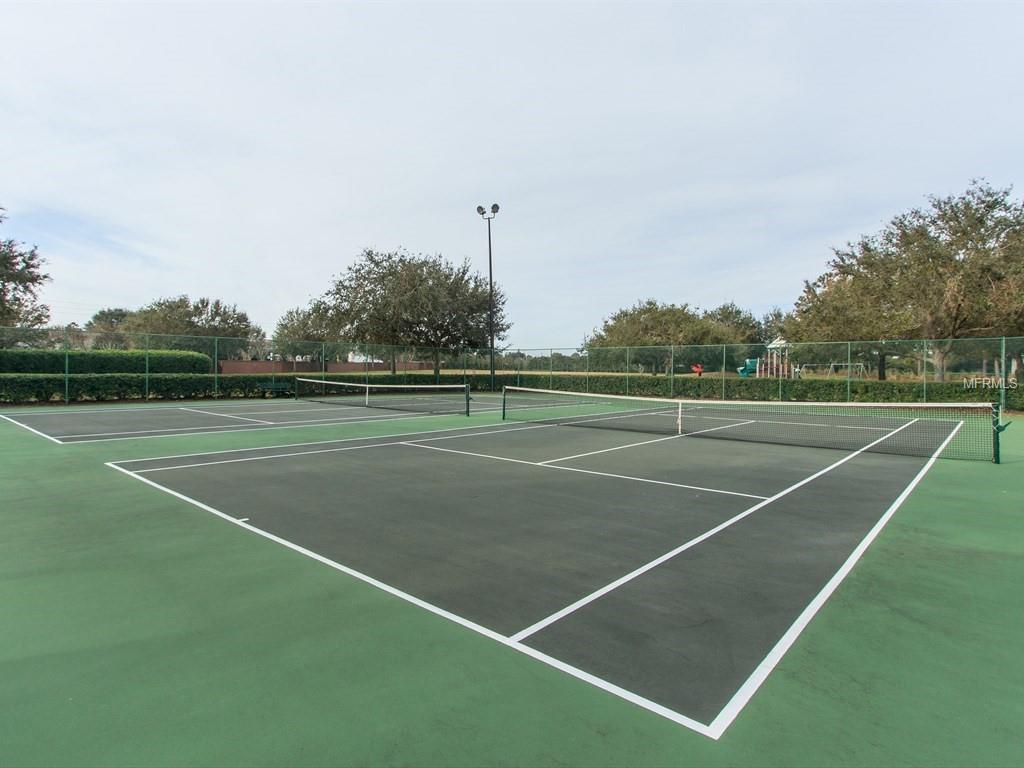 5921 OXFORD MOOR BOULEVARD, WINDERMERE, Florida 34786, 4 Bedrooms Bedrooms, 9 Rooms Rooms,3 BathroomsBathrooms,Residential,For sale,OXFORD MOOR,O5558083