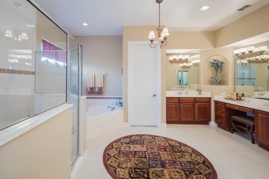 5921 OXFORD MOOR BOULEVARD, WINDERMERE, Florida 34786, 4 Bedrooms Bedrooms, 9 Rooms Rooms,3 BathroomsBathrooms,Residential,For sale,OXFORD MOOR,O5558083