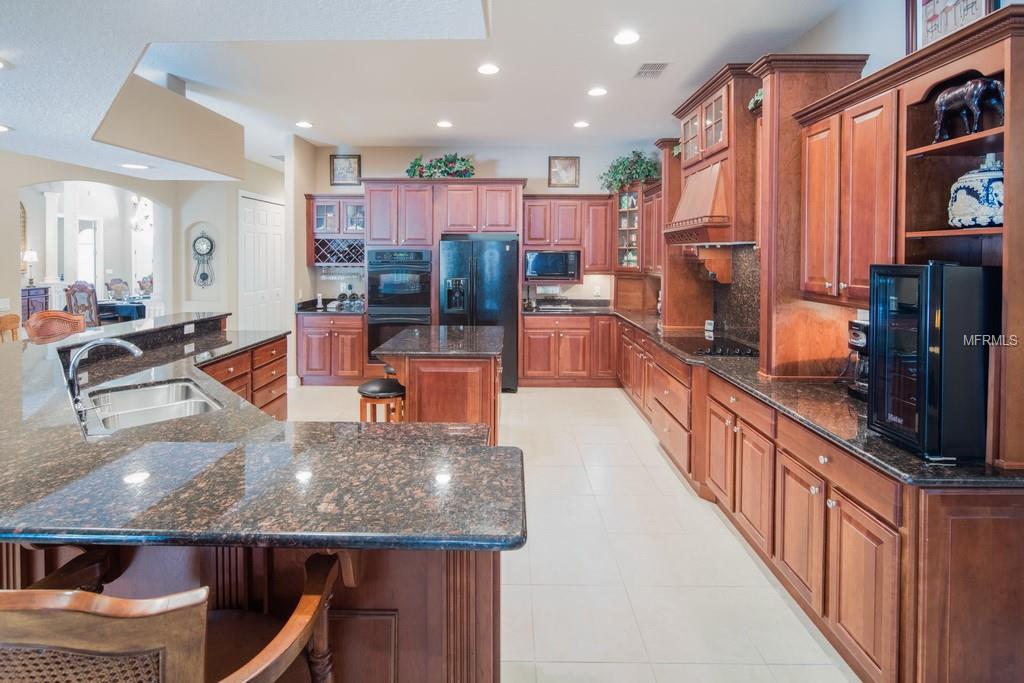 5921 OXFORD MOOR BOULEVARD, WINDERMERE, Florida 34786, 4 Bedrooms Bedrooms, 9 Rooms Rooms,3 BathroomsBathrooms,Residential,For sale,OXFORD MOOR,O5558083