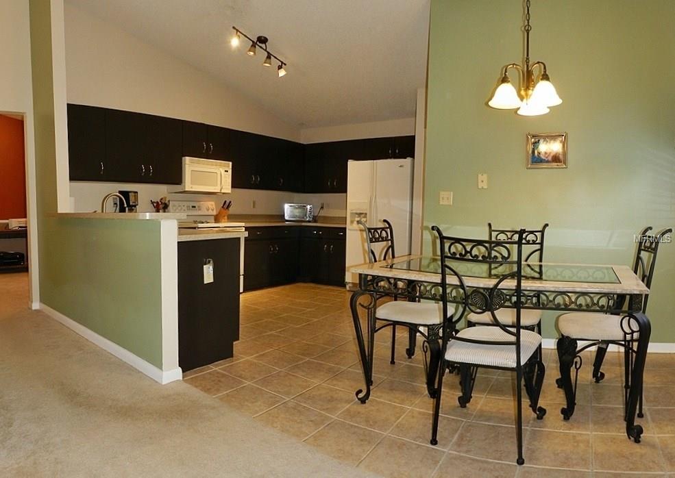 12343 YELLOW ROSE CIRCLE, RIVERVIEW, Florida 33569, 3 Bedrooms Bedrooms, 8 Rooms Rooms,2 BathroomsBathrooms,Residential,For sale,YELLOW ROSE,T2927084