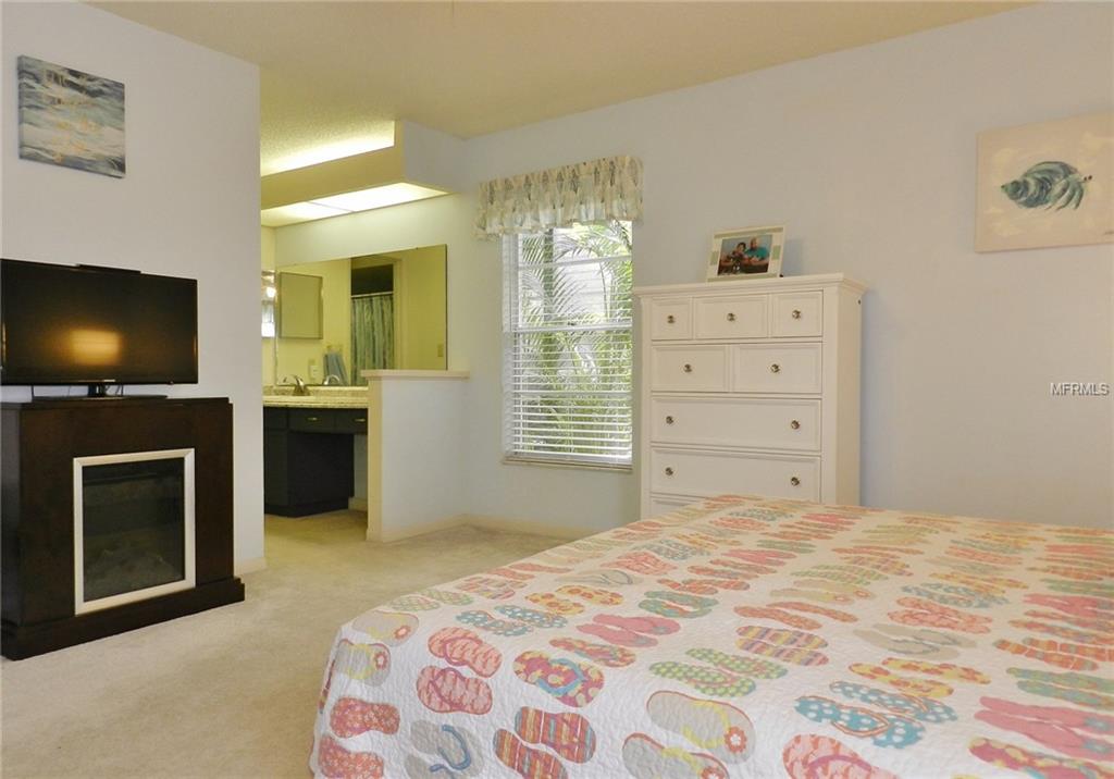 12343 YELLOW ROSE CIRCLE, RIVERVIEW, Florida 33569, 3 Bedrooms Bedrooms, 8 Rooms Rooms,2 BathroomsBathrooms,Residential,For sale,YELLOW ROSE,T2927084