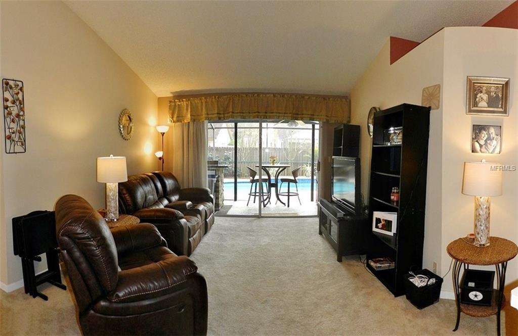 12343 YELLOW ROSE CIRCLE, RIVERVIEW, Florida 33569, 3 Bedrooms Bedrooms, 8 Rooms Rooms,2 BathroomsBathrooms,Residential,For sale,YELLOW ROSE,T2927084