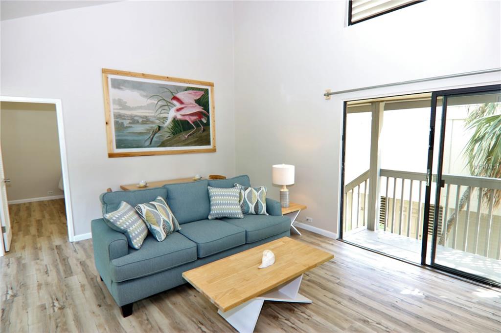 701 PINE RUN DRIVE, OSPREY, Florida 34229, 1 Bedroom Bedrooms, 5 Rooms Rooms,1 BathroomBathrooms,Residential,For sale,PINE RUN,N5916346