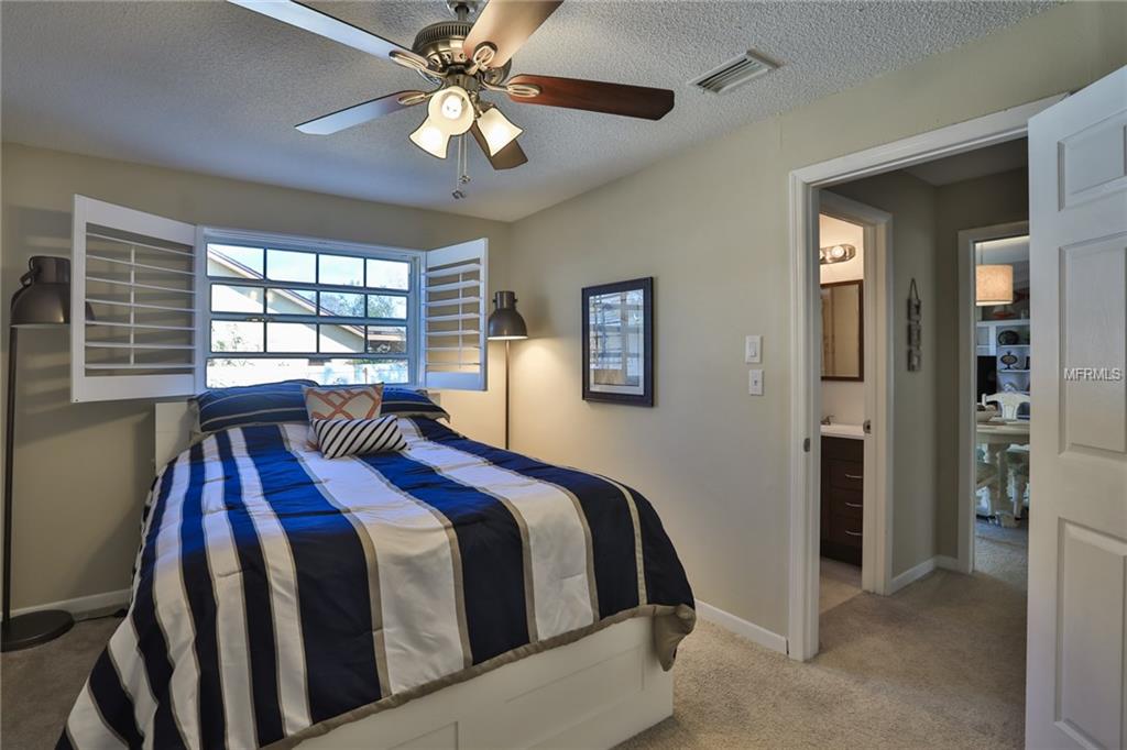 2495 ROLLING VIEW DRIVE, DUNEDIN, Florida 34698, 3 Bedrooms Bedrooms, 8 Rooms Rooms,2 BathroomsBathrooms,Residential,For sale,ROLLING VIEW,U7847285