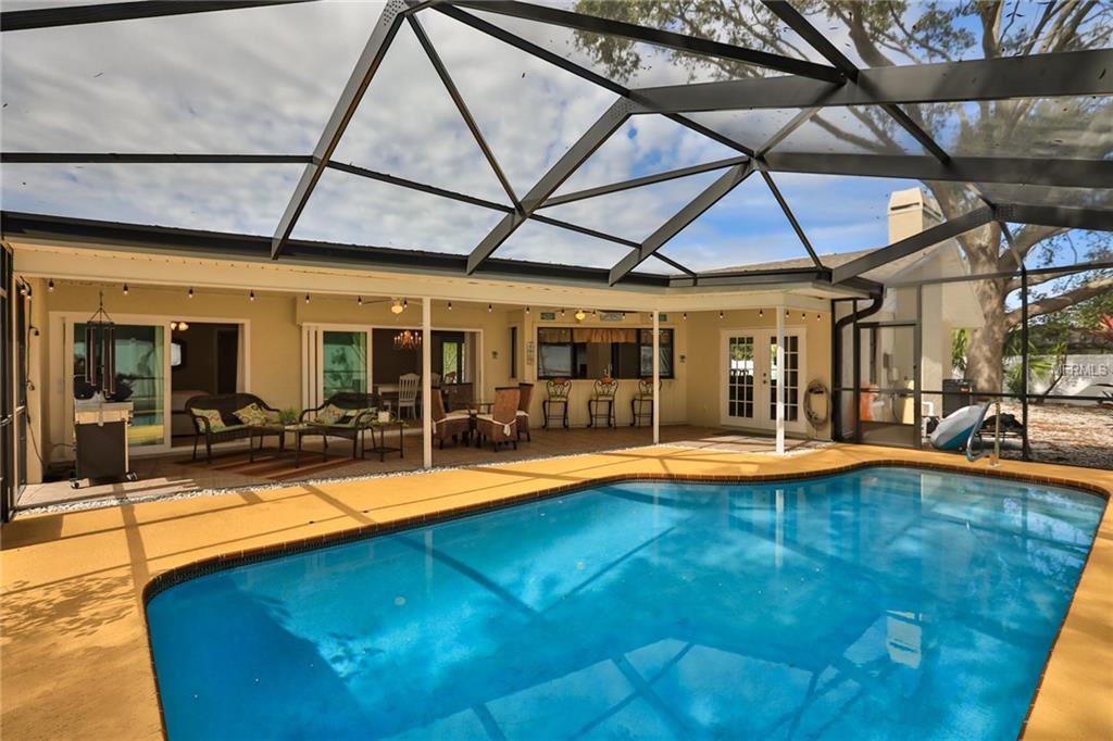 2495 ROLLING VIEW DRIVE, DUNEDIN, Florida 34698, 3 Bedrooms Bedrooms, 8 Rooms Rooms,2 BathroomsBathrooms,Residential,For sale,ROLLING VIEW,U7847285