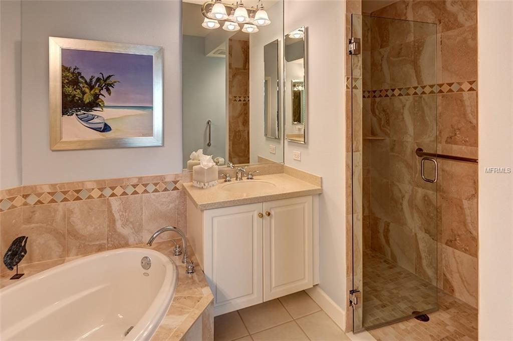 5282 DESCANSO COURT, SARASOTA, Florida 34238, 3 Bedrooms Bedrooms, 5 Rooms Rooms,2 BathroomsBathrooms,Residential,For sale,DESCANSO,A4209880