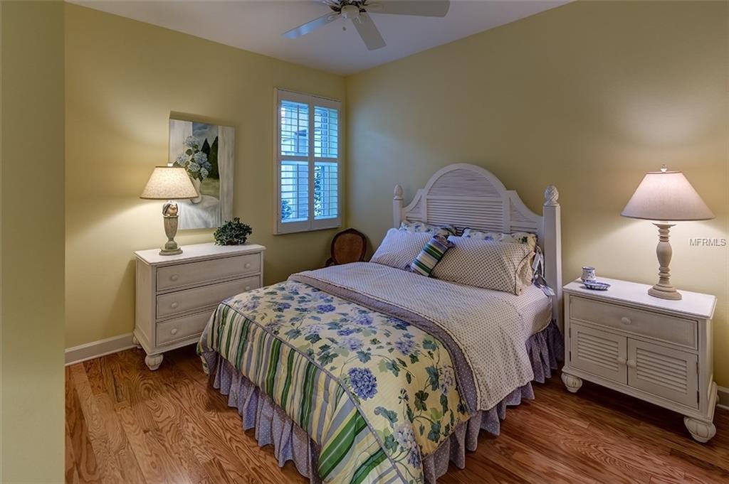 5282 DESCANSO COURT, SARASOTA, Florida 34238, 3 Bedrooms Bedrooms, 5 Rooms Rooms,2 BathroomsBathrooms,Residential,For sale,DESCANSO,A4209880