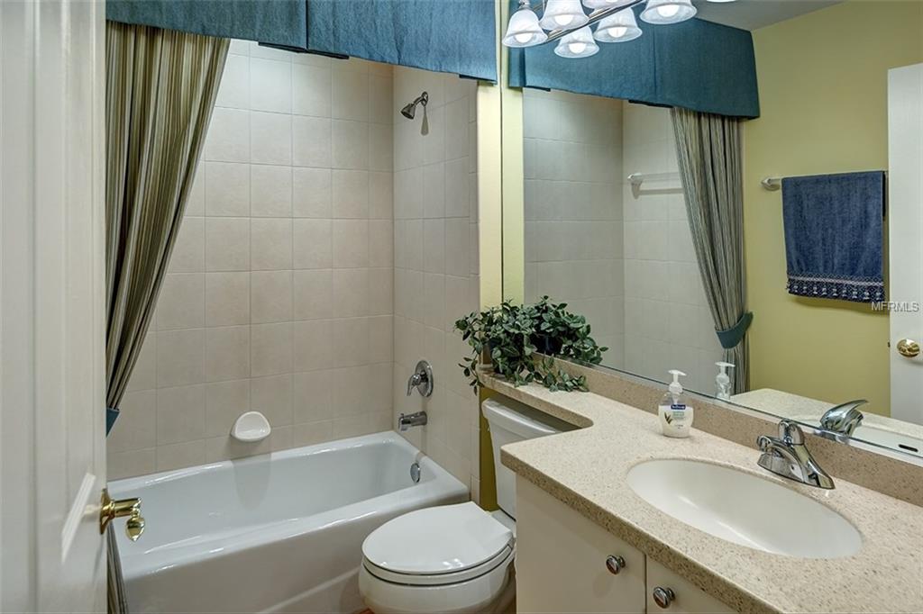 5282 DESCANSO COURT, SARASOTA, Florida 34238, 3 Bedrooms Bedrooms, 5 Rooms Rooms,2 BathroomsBathrooms,Residential,For sale,DESCANSO,A4209880