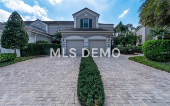 5282 DESCANSO COURT, SARASOTA, Florida 34238, 3 Bedrooms Bedrooms, 5 Rooms Rooms,2 BathroomsBathrooms,Residential,For sale,DESCANSO,A4209880
