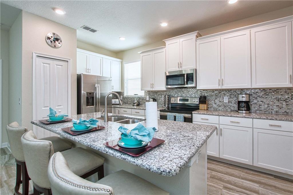 4734 SLEEPY HOLLOW DRIVE, KISSIMMEE, Florida 34746, 5 Bedrooms Bedrooms, 5 Rooms Rooms,5 BathroomsBathrooms,Residential,For sale,SLEEPY HOLLOW,S4857067