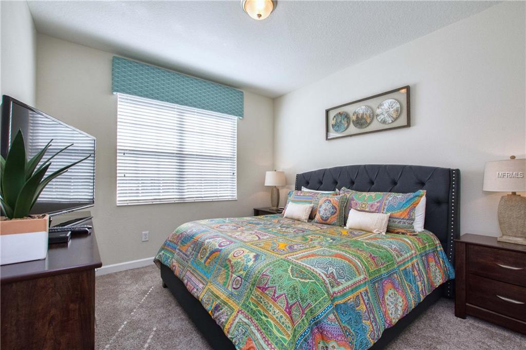 4734 SLEEPY HOLLOW DRIVE, KISSIMMEE, Florida 34746, 5 Bedrooms Bedrooms, 5 Rooms Rooms,5 BathroomsBathrooms,Residential,For sale,SLEEPY HOLLOW,S4857067