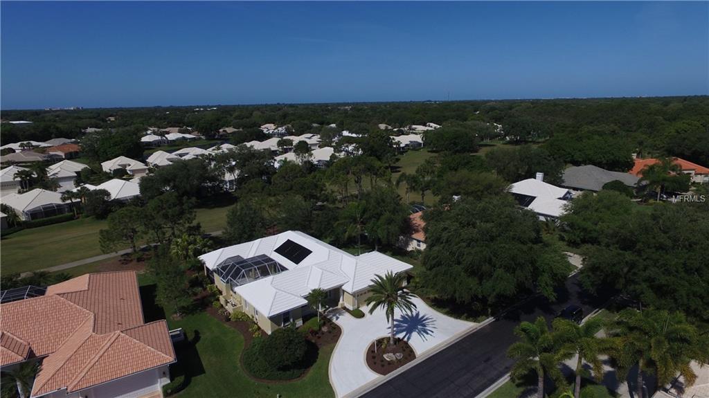 259 ROYAL OAK WAY, VENICE, Florida 34292, 3 Bedrooms Bedrooms, 9 Rooms Rooms,2 BathroomsBathrooms,Residential,For sale,ROYAL OAK,A4154767