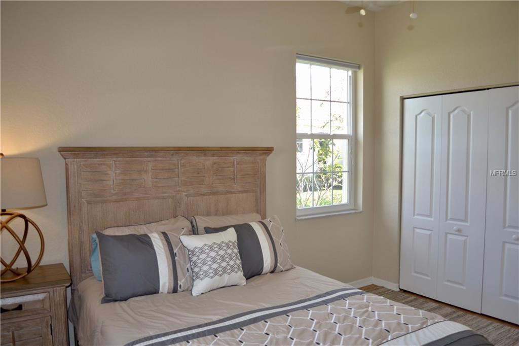 259 ROYAL OAK WAY, VENICE, Florida 34292, 3 Bedrooms Bedrooms, 9 Rooms Rooms,2 BathroomsBathrooms,Residential,For sale,ROYAL OAK,A4154767