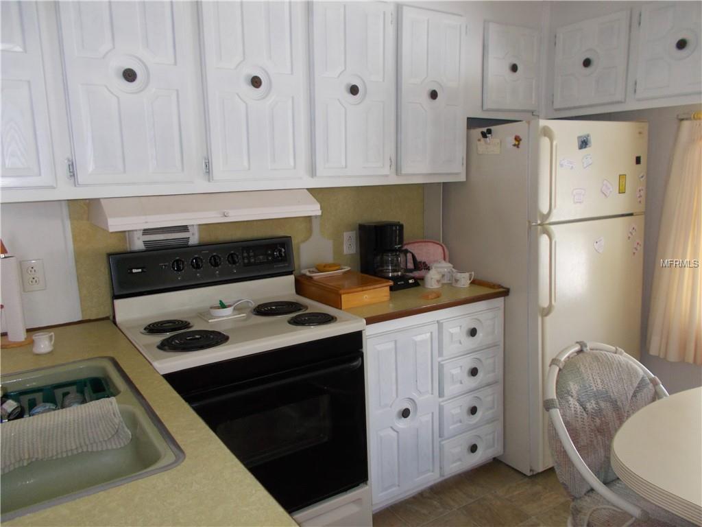 6428 FLEETWOOD COURT, NORTH PORT, Florida 34287, 2 Bedrooms Bedrooms, 5 Rooms Rooms,1 BathroomBathrooms,Residential,For sale,FLEETWOOD,C7240271