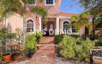 124 SUGARLOAF DRIVE, NOKOMIS, Florida 34275, 3 Bedrooms Bedrooms, 10 Rooms Rooms,2 BathroomsBathrooms,Residential,For sale,SUGARLOAF,A4194127