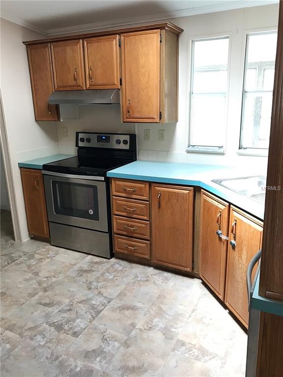 16845 BAY AVENUE, MONTVERDE, Florida 34756, 3 Bedrooms Bedrooms, 6 Rooms Rooms,2 BathroomsBathrooms,Residential,For sale,BAY,G4847437