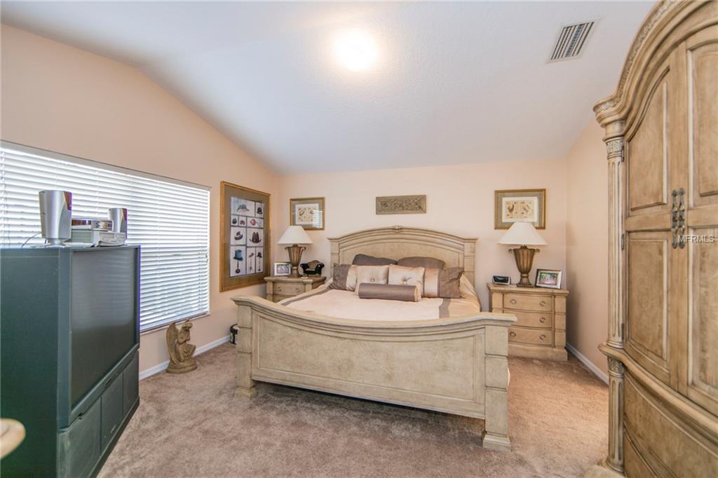 3070 BUCKEYE POINTE DRIVE, WINTER HAVEN, Florida 33880, 3 Bedrooms Bedrooms, 8 Rooms Rooms,3 BathroomsBathrooms,Residential,For sale,BUCKEYE POINTE,P4717851