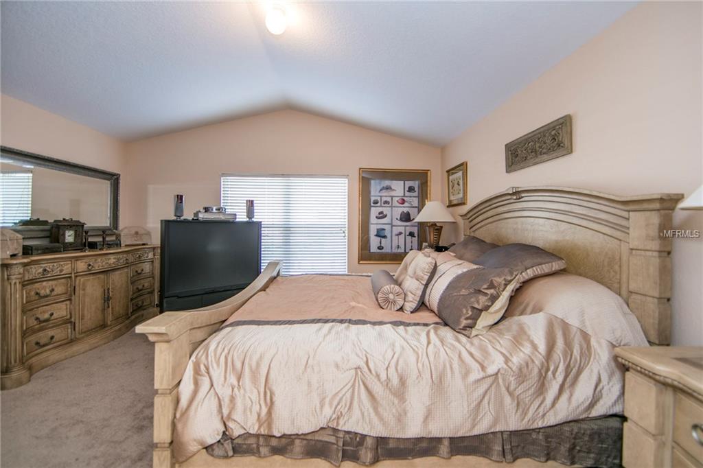 3070 BUCKEYE POINTE DRIVE, WINTER HAVEN, Florida 33880, 3 Bedrooms Bedrooms, 8 Rooms Rooms,3 BathroomsBathrooms,Residential,For sale,BUCKEYE POINTE,P4717851