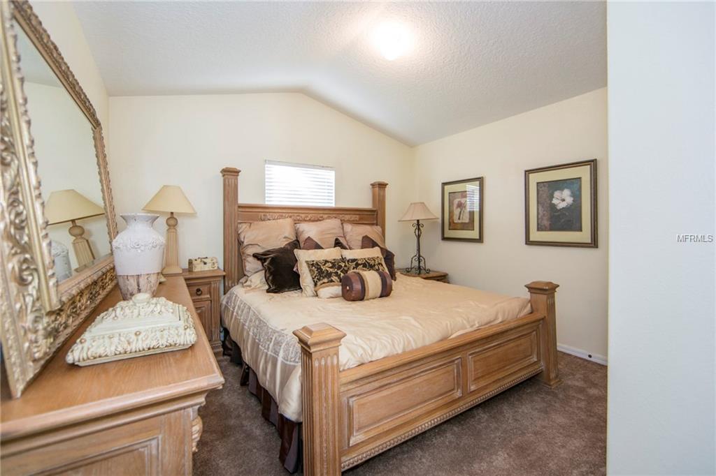 3070 BUCKEYE POINTE DRIVE, WINTER HAVEN, Florida 33880, 3 Bedrooms Bedrooms, 8 Rooms Rooms,3 BathroomsBathrooms,Residential,For sale,BUCKEYE POINTE,P4717851