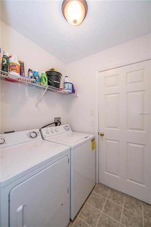 3070 BUCKEYE POINTE DRIVE, WINTER HAVEN, Florida 33880, 3 Bedrooms Bedrooms, 8 Rooms Rooms,3 BathroomsBathrooms,Residential,For sale,BUCKEYE POINTE,P4717851