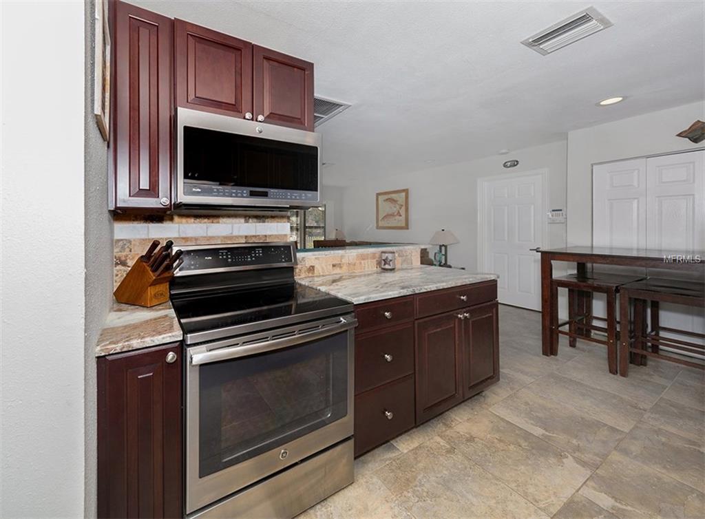 756 COLGATE ROAD, VENICE, Florida 34293, 4 Bedrooms Bedrooms, 7 Rooms Rooms,2 BathroomsBathrooms,Residential,For sale,COLGATE,N5915158