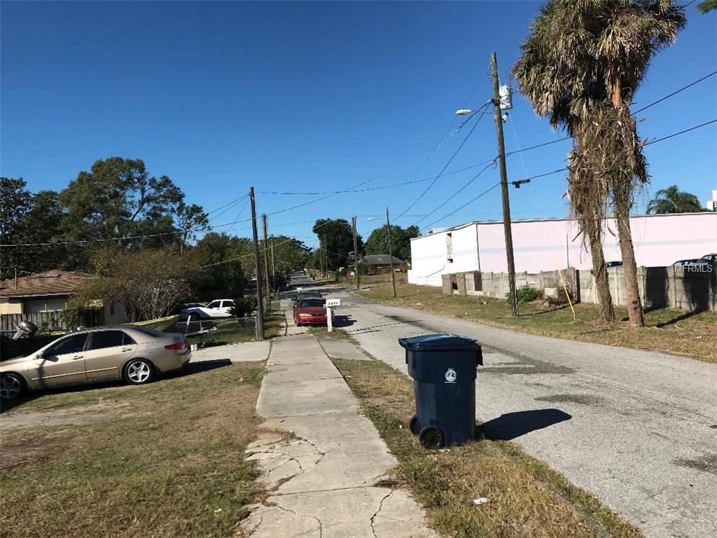 2011 E SKAGWAY AVENUE, TAMPA, Florida 33604, 3 Bedrooms Bedrooms, 7 Rooms Rooms,2 BathroomsBathrooms,Residential,For sale,SKAGWAY,T2916664