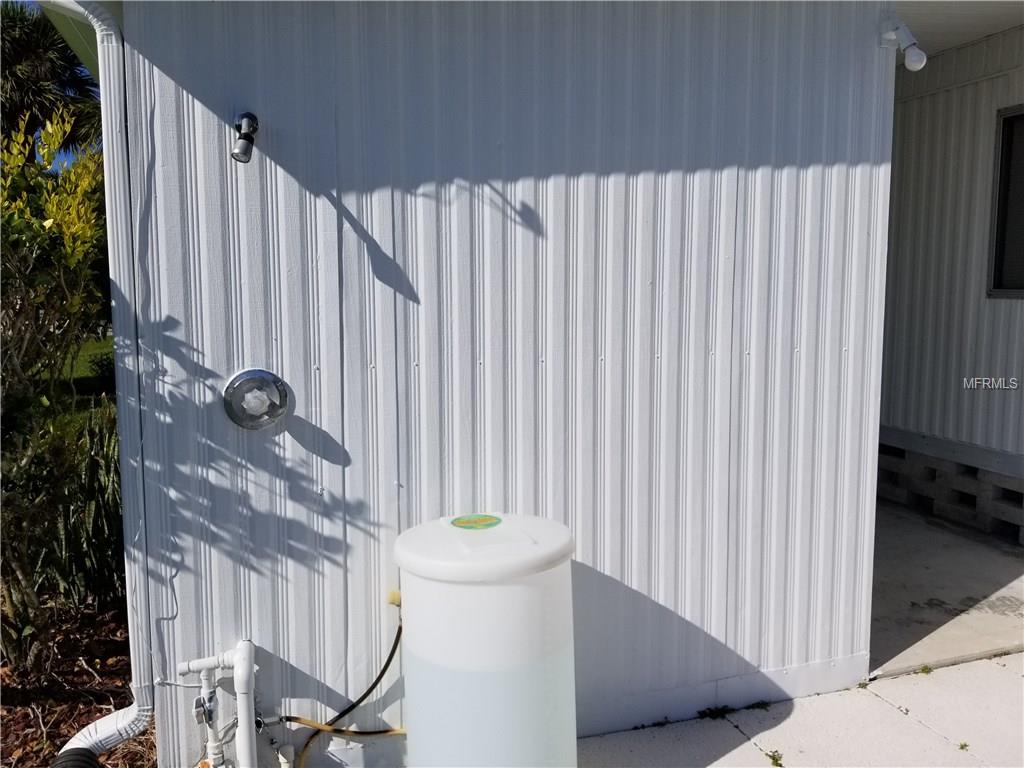 6318 ORIOLE BOULEVARD, ENGLEWOOD, Florida 34224, 2 Bedrooms Bedrooms, 5 Rooms Rooms,2 BathroomsBathrooms,Residential,For sale,ORIOLE,D5922091