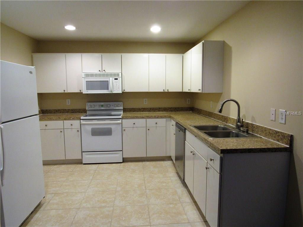 2819 SANTA BARBARA BOULEVARD N, CAPE CORAL, Florida 33993, 3 Bedrooms Bedrooms, 7 Rooms Rooms,2 BathroomsBathrooms,Residential,For sale,SANTA BARBARA,C7247785