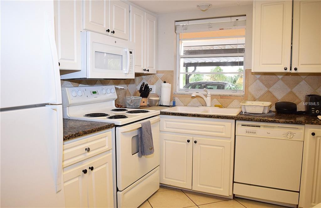 2448 CLUBHOUSE DRIVE SARASOTA, Florida 34232, 2 Bedrooms Bedrooms, 5 Rooms Rooms,2 BathroomsBathrooms,Residential,For sale,CLUBHOUSE,A4207266