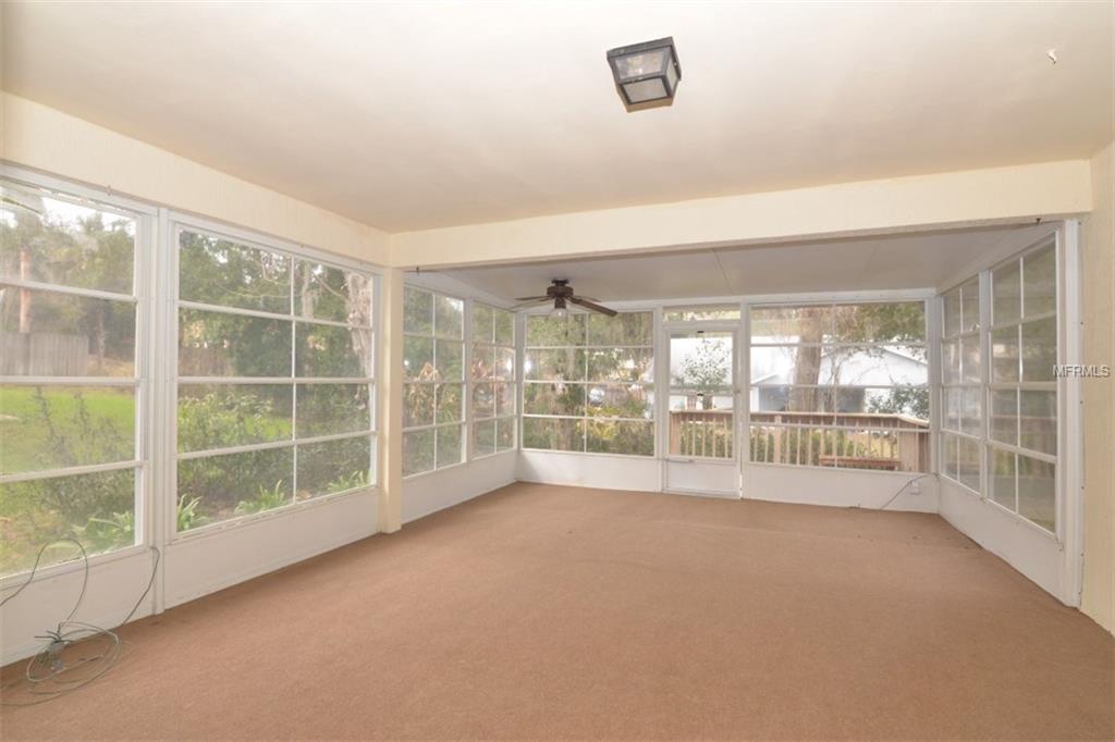 365 BAY STREET, APOPKA, Florida 32712, 3 Bedrooms Bedrooms, 8 Rooms Rooms,2 BathroomsBathrooms,Residential,For sale,BAY,O5558088