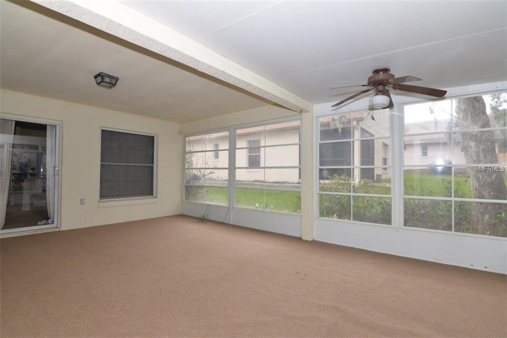 365 BAY STREET, APOPKA, Florida 32712, 3 Bedrooms Bedrooms, 8 Rooms Rooms,2 BathroomsBathrooms,Residential,For sale,BAY,O5558088