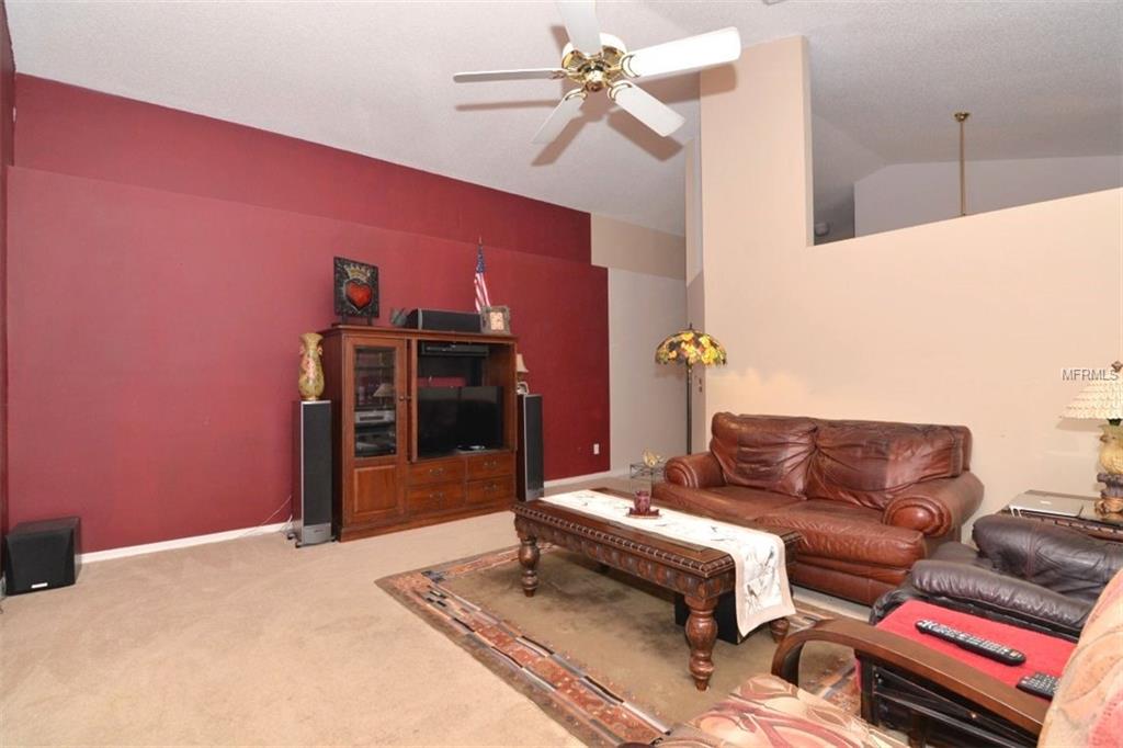 365 BAY STREET, APOPKA, Florida 32712, 3 Bedrooms Bedrooms, 8 Rooms Rooms,2 BathroomsBathrooms,Residential,For sale,BAY,O5558088