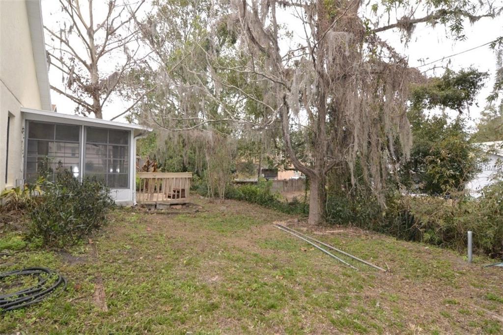 365 BAY STREET, APOPKA, Florida 32712, 3 Bedrooms Bedrooms, 8 Rooms Rooms,2 BathroomsBathrooms,Residential,For sale,BAY,O5558088