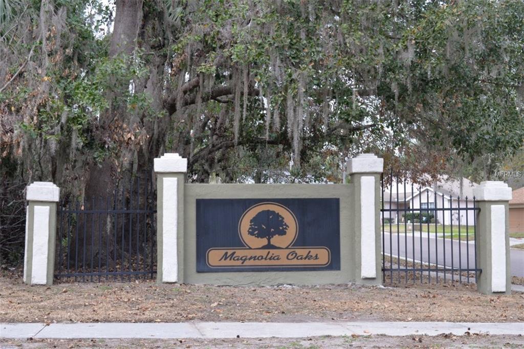365 BAY STREET, APOPKA, Florida 32712, 3 Bedrooms Bedrooms, 8 Rooms Rooms,2 BathroomsBathrooms,Residential,For sale,BAY,O5558088