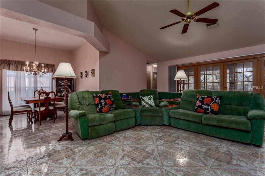 273 ADELAIDE STREET, DEBARY, Florida 32713, 4 Bedrooms Bedrooms, 8 Rooms Rooms,3 BathroomsBathrooms,Residential,For sale,ADELAIDE,O5559556