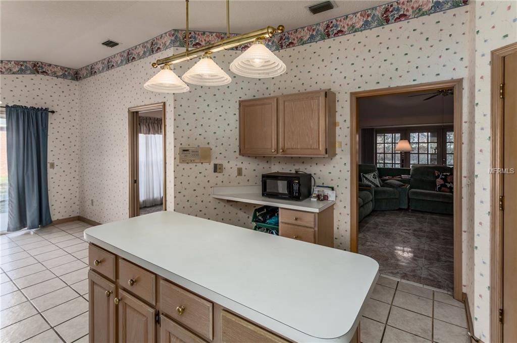 273 ADELAIDE STREET, DEBARY, Florida 32713, 4 Bedrooms Bedrooms, 8 Rooms Rooms,3 BathroomsBathrooms,Residential,For sale,ADELAIDE,O5559556