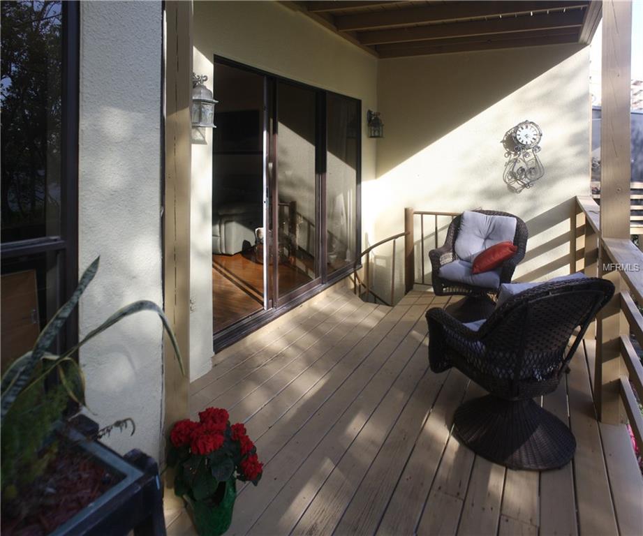 1730 LIGHTHOUSE TERRACE S, SOUTH PASADENA, Florida 33707, 2 Bedrooms Bedrooms, 5 Rooms Rooms,2 BathroomsBathrooms,Residential,For sale,LIGHTHOUSE,U7846460